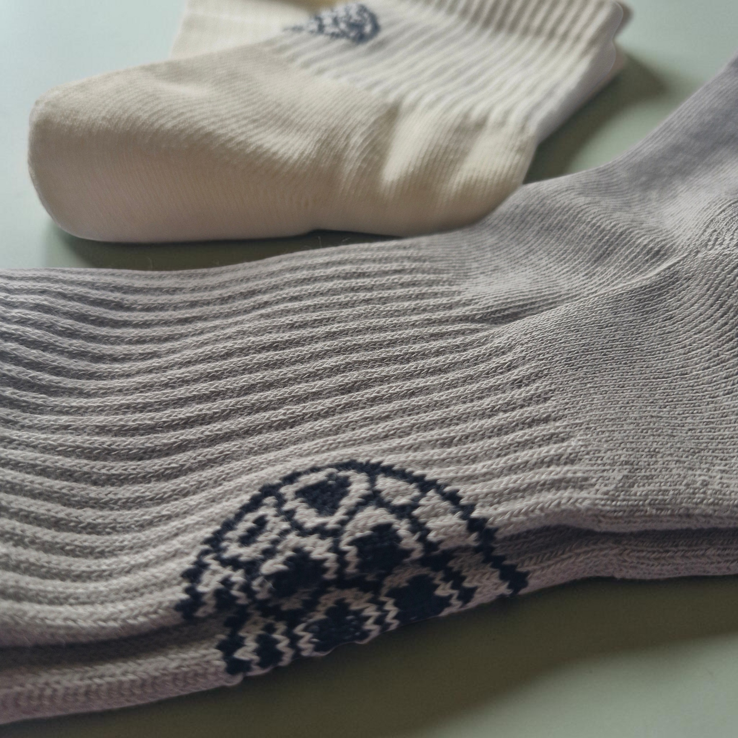 Chaussettes mi-mollet jacquard - The Turtle